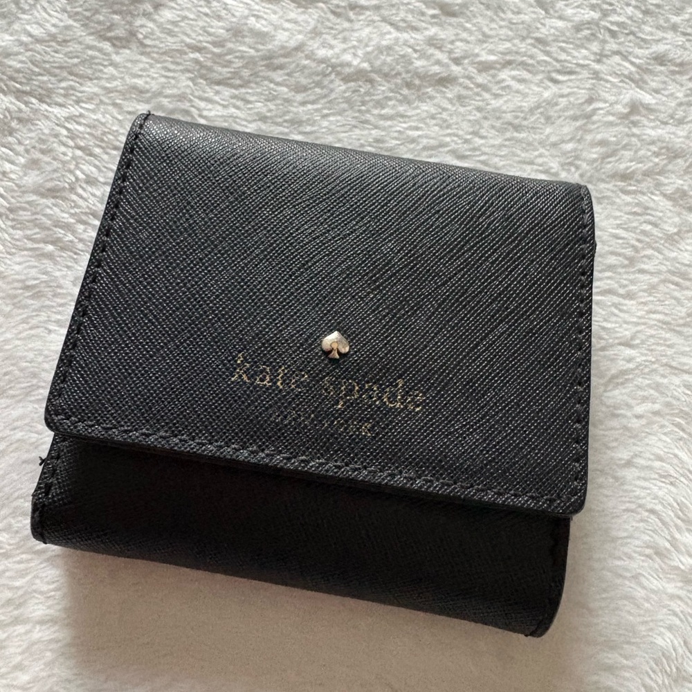 Kate Spade New York Black Snap Bifold Wallet With Polka-Dot Lining 4”x3.5”